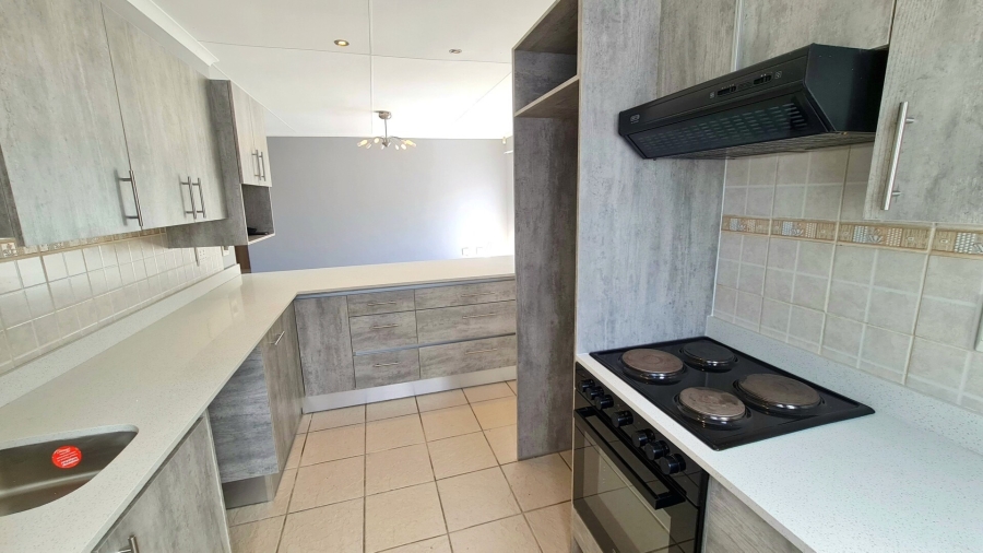 To Let 3 Bedroom Property for Rent in Old Place Western Cape
